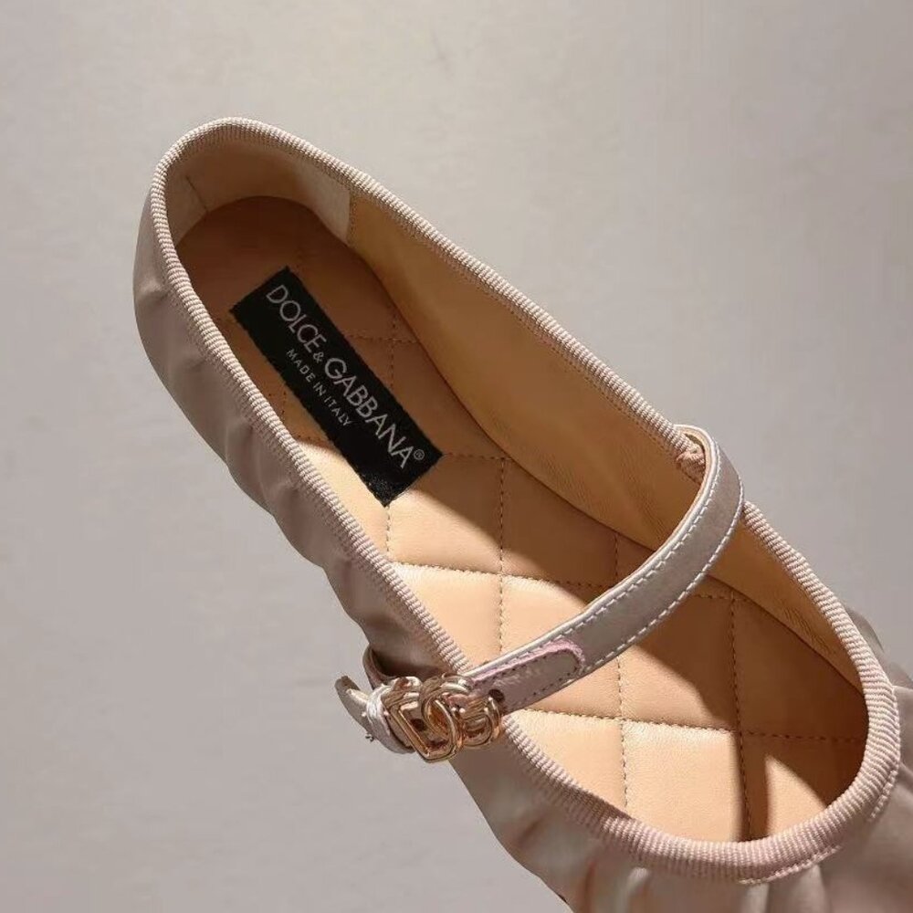 Dolce & Gabbana Women's flats - Picture 3 of 6